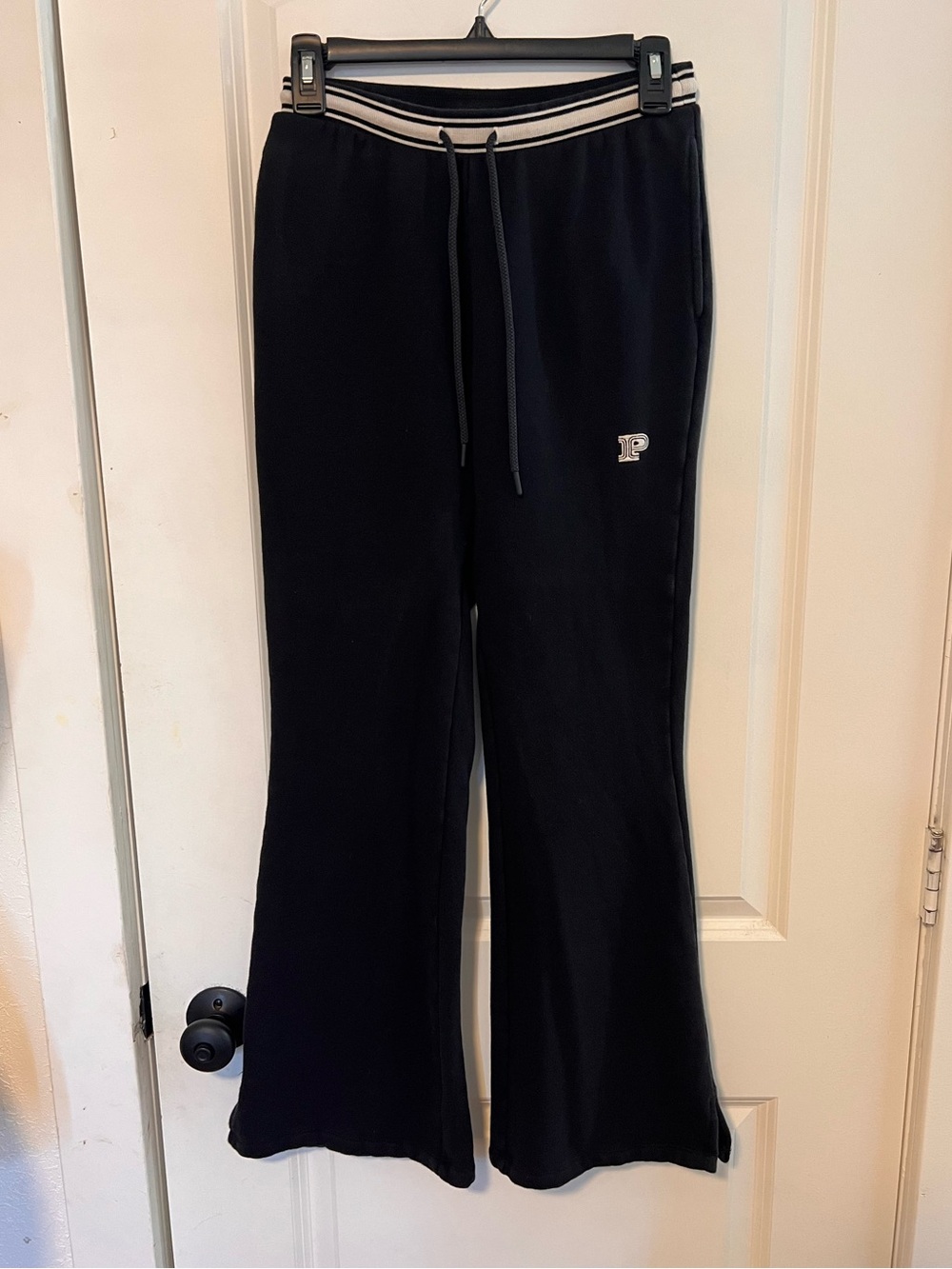Victoria’s‎ Secret Pink Campus Fleece Split-Hem Flare Sweatpants